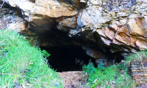 Dirleton Cave (Photo by Fred McClintock